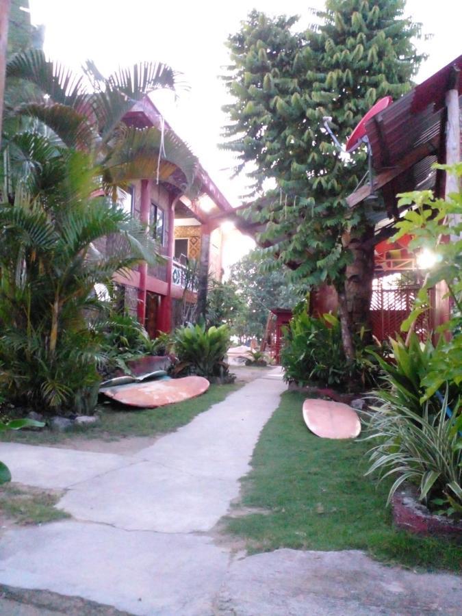 Nine Clouds Homestyle Accommodation Хенерал Луна Екстериор снимка