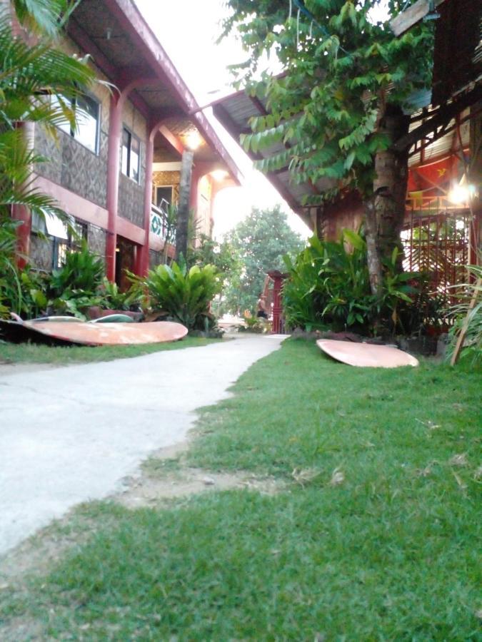 Nine Clouds Homestyle Accommodation Хенерал Луна Екстериор снимка